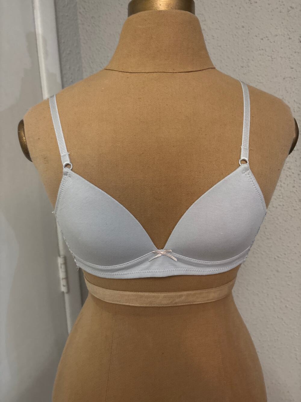 Girls Laura Ashley Gray Lace Bra 32A Soft Comfy Cozy Casual Tween Teen Youth NEW